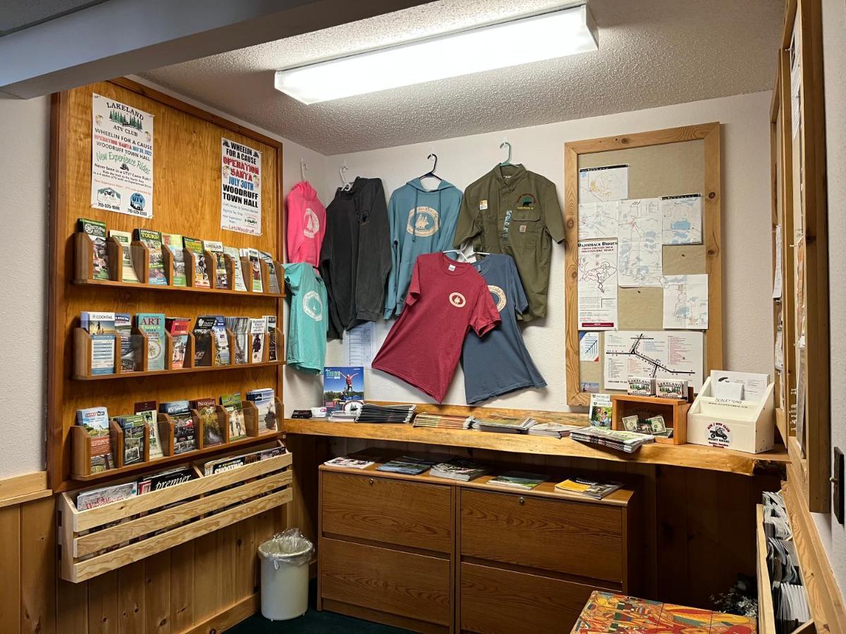Boulder Bear Motor Lodge Boulder Junction ภายนอก รูปภาพ